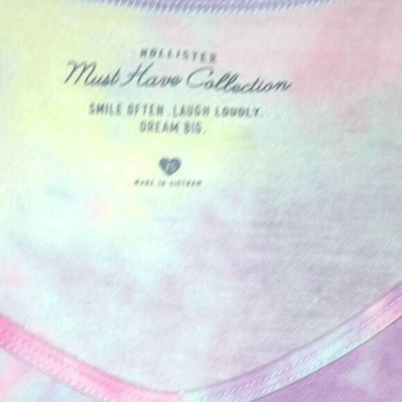 Hollister, 3Tee's  - Picture 7 of 8